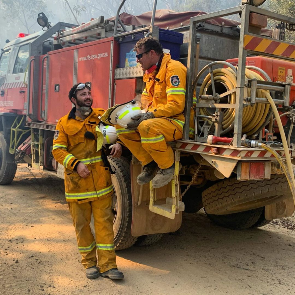Image by Joditran (https://commons.wikimedia.org/wiki/File:Firefighters_-_NSW_Bushfires_2019.jpg)